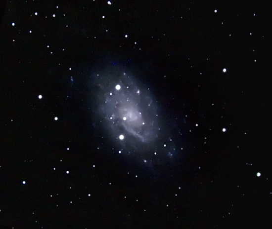 NGC2403; mag 8.4; size 18 x 10'; 22 min (44x30sec);LX200 10 @f/2.4; ISO 1600; 4-29-06; Stokes