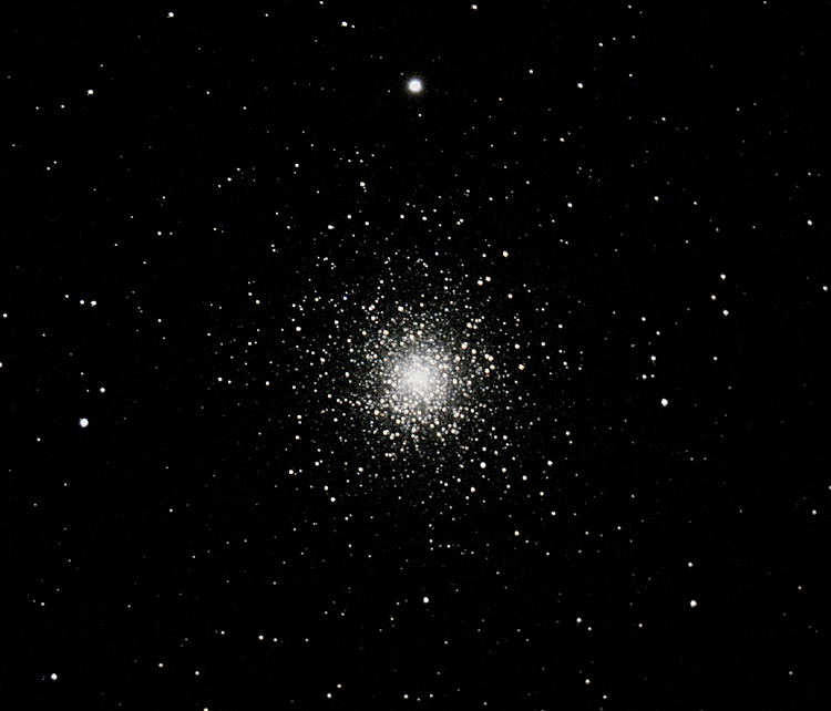 M15; 11 min (26x25sec); mag 6.3; Size 18'; LX200 10 @f/7.7; ISO 3200; 9-7-05; Cherry Springs